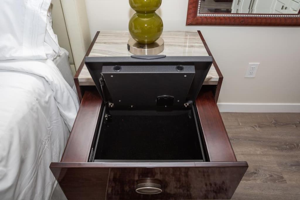 Next To San Diego Downtown - Cali King Size Studio Экстерьер фото
